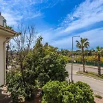 Vila Guenes